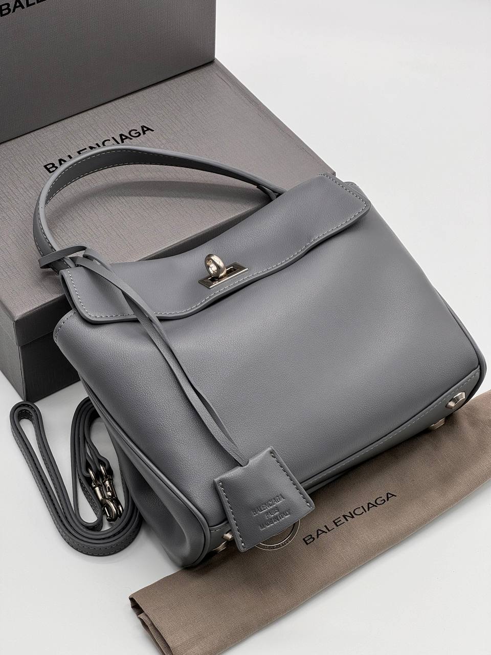BALENCIAGA 6 - b6290