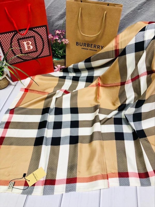 Платок Burberry 35 - b53