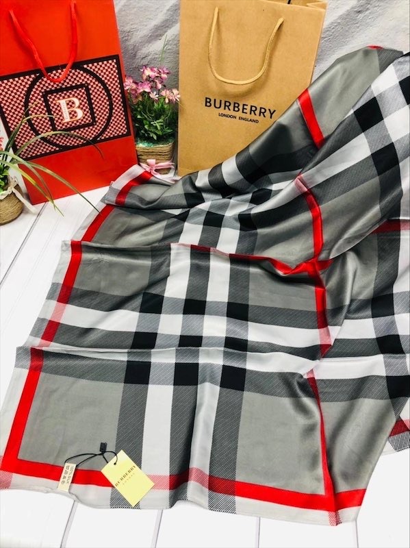 Платок Burberry 100 - b118