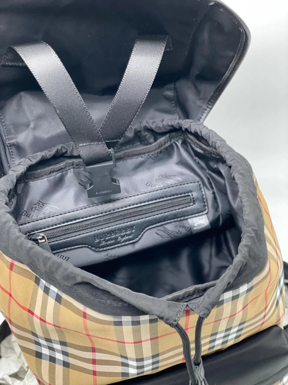 Рюкзак BURBERRY  836-1 - b1020