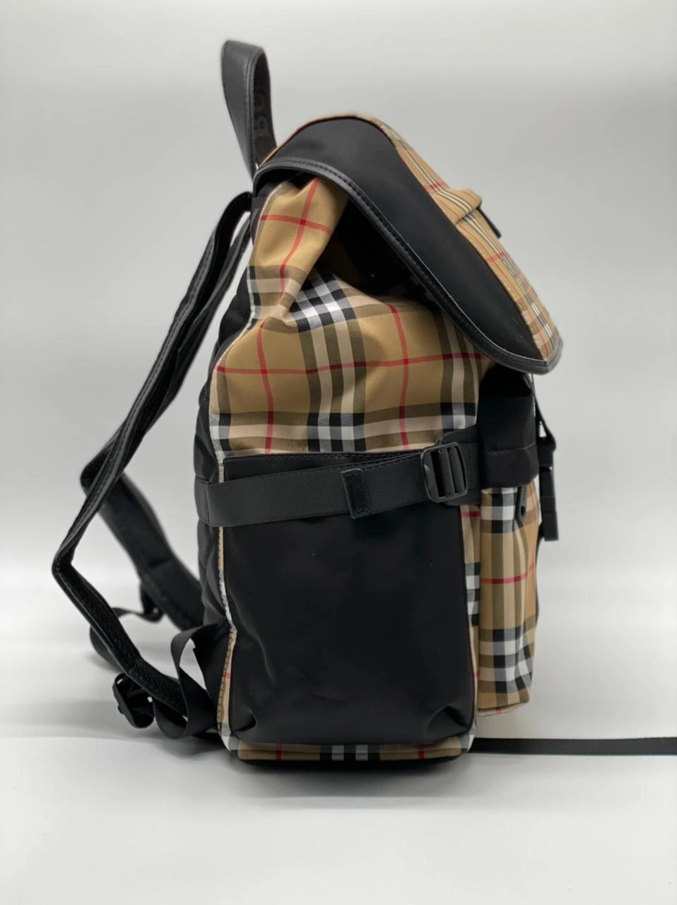 Рюкзак BURBERRY  836-1 - b1020