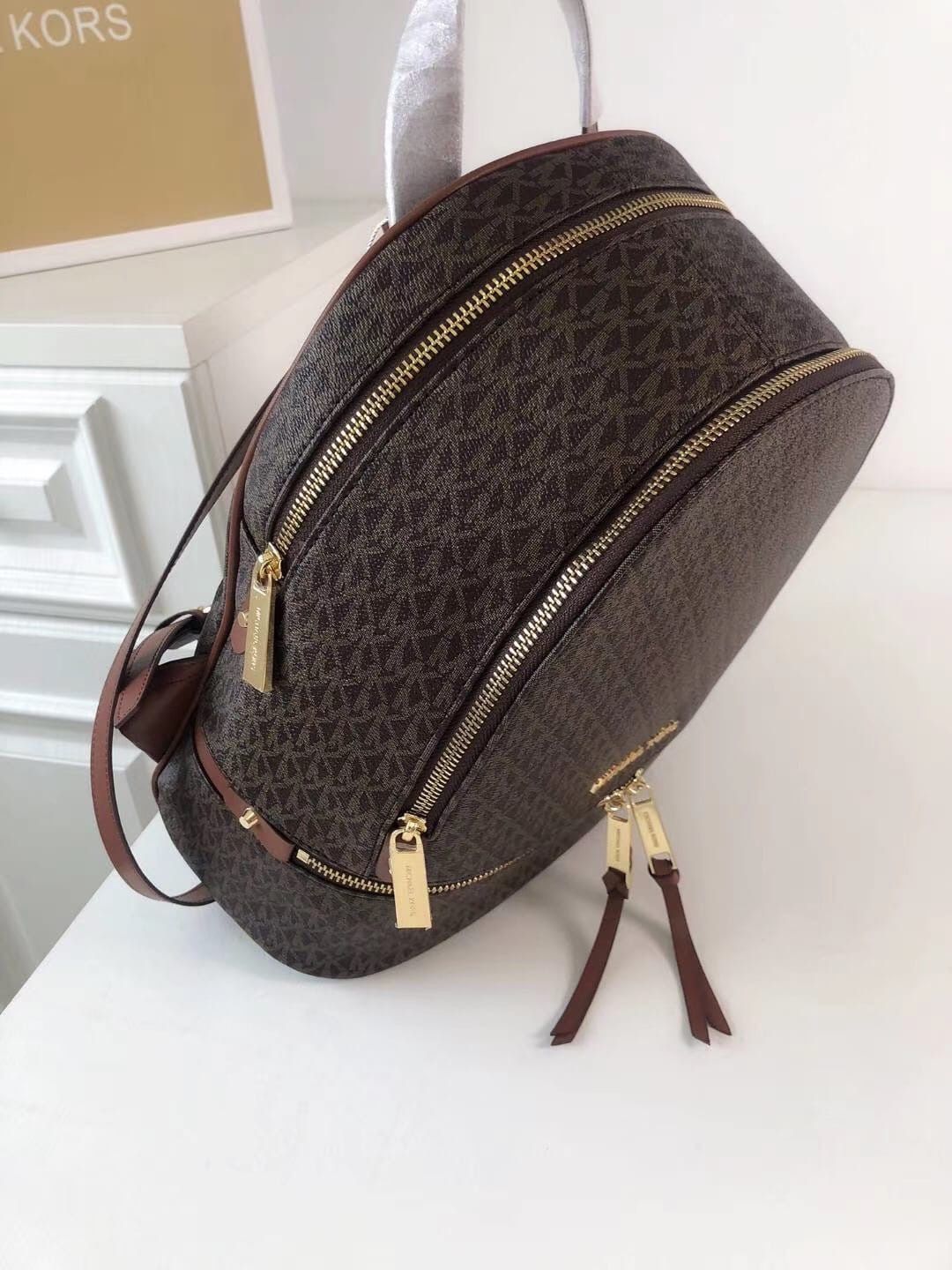 Рюкзак MICHAEL KORS 236-2 - b1037