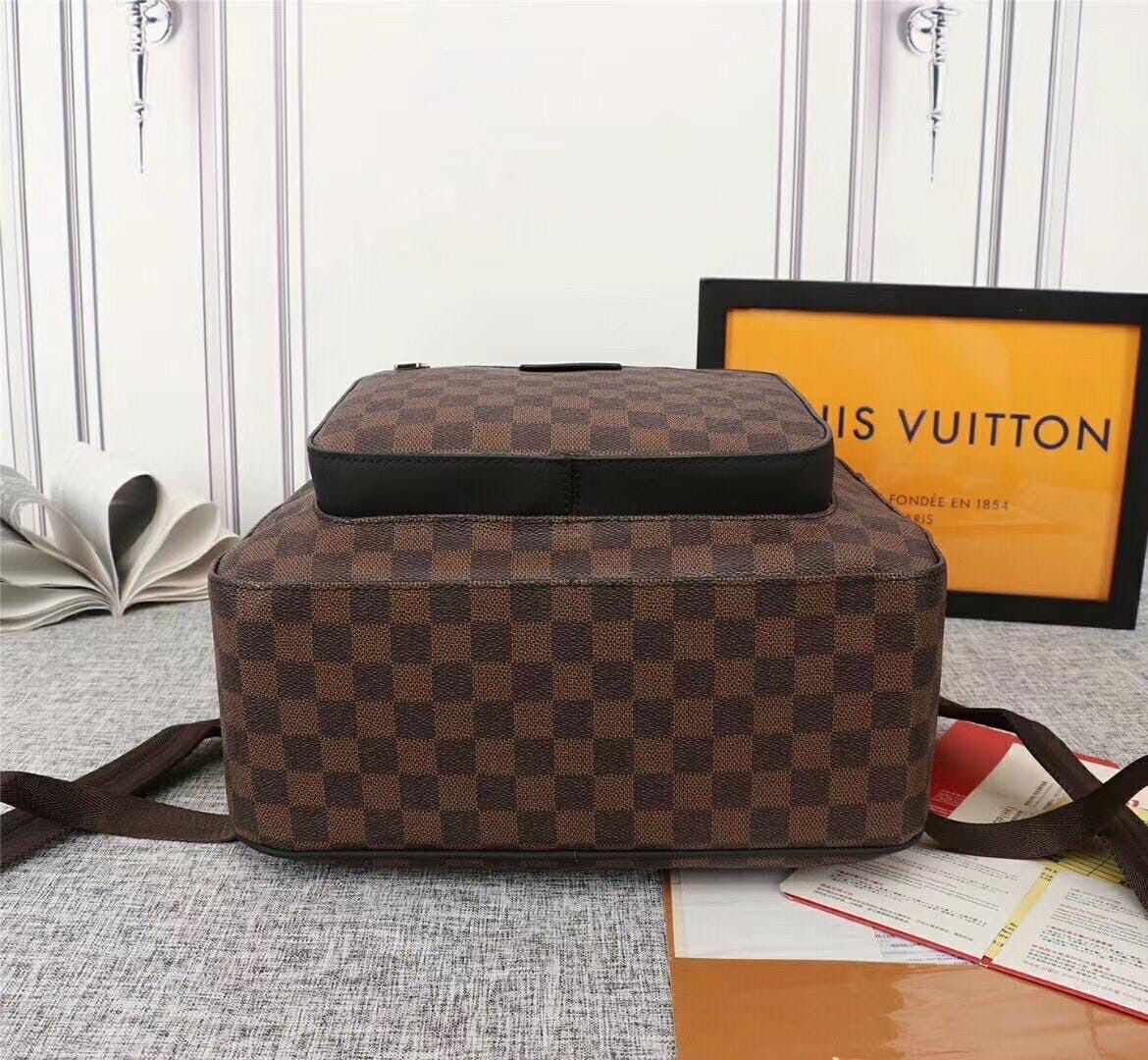 Рюкзак Louis Vuitton  176 - b1080