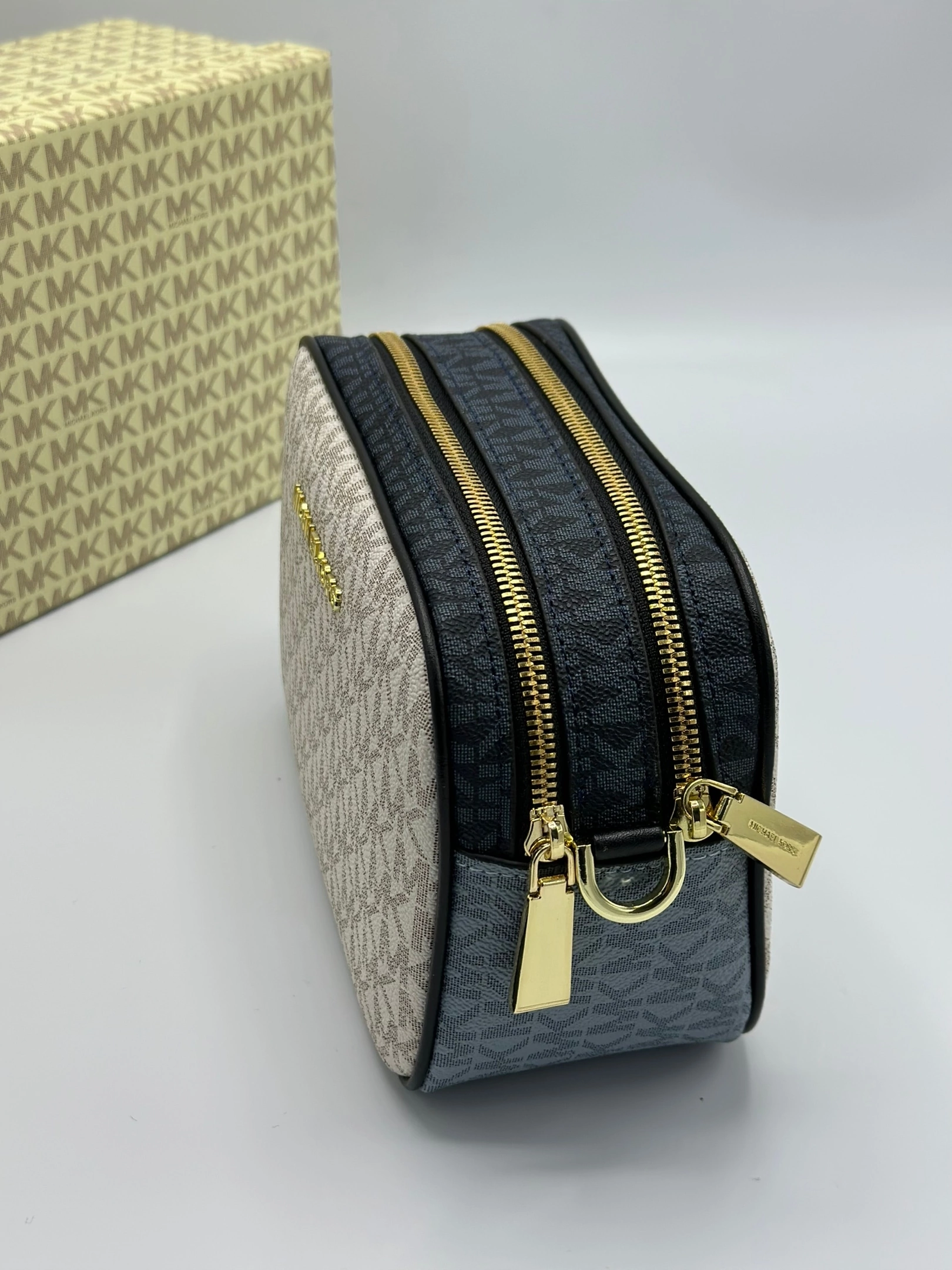 Сумка MICHAEL KORS 209-4 - b1308