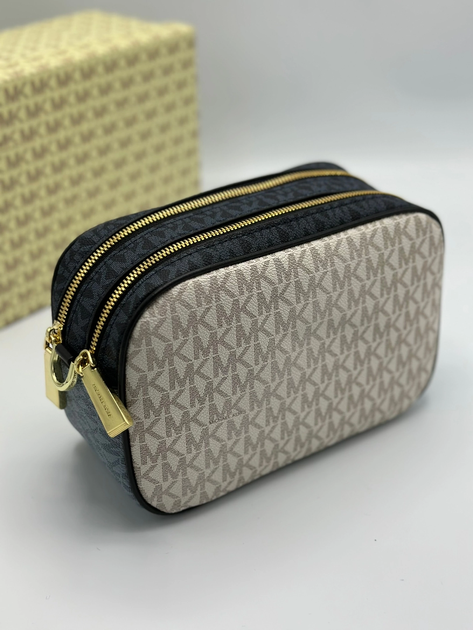 Сумка MICHAEL KORS 209-4 - b1308
