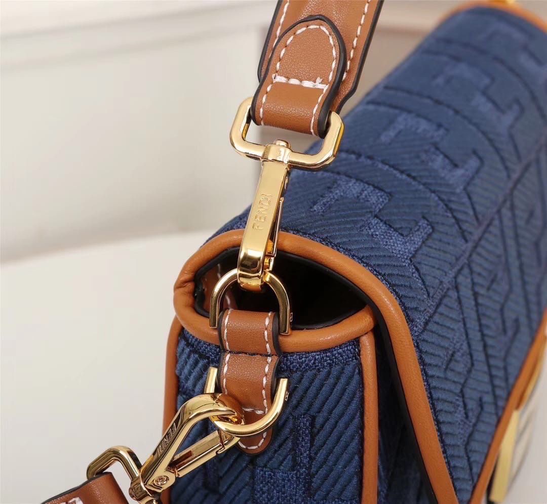Сумка  FENDI 3 - b1889