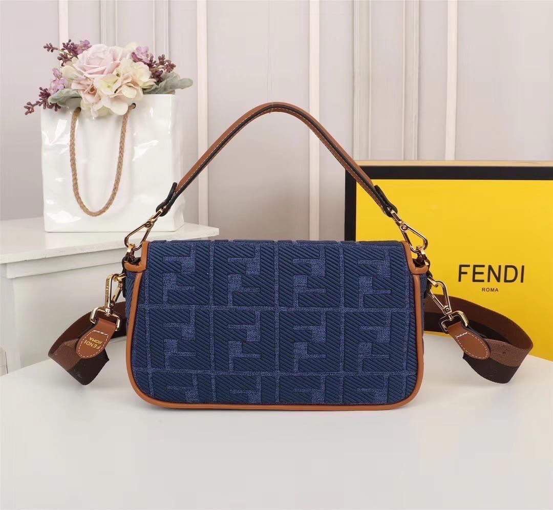 Сумка  FENDI 3 - b1889