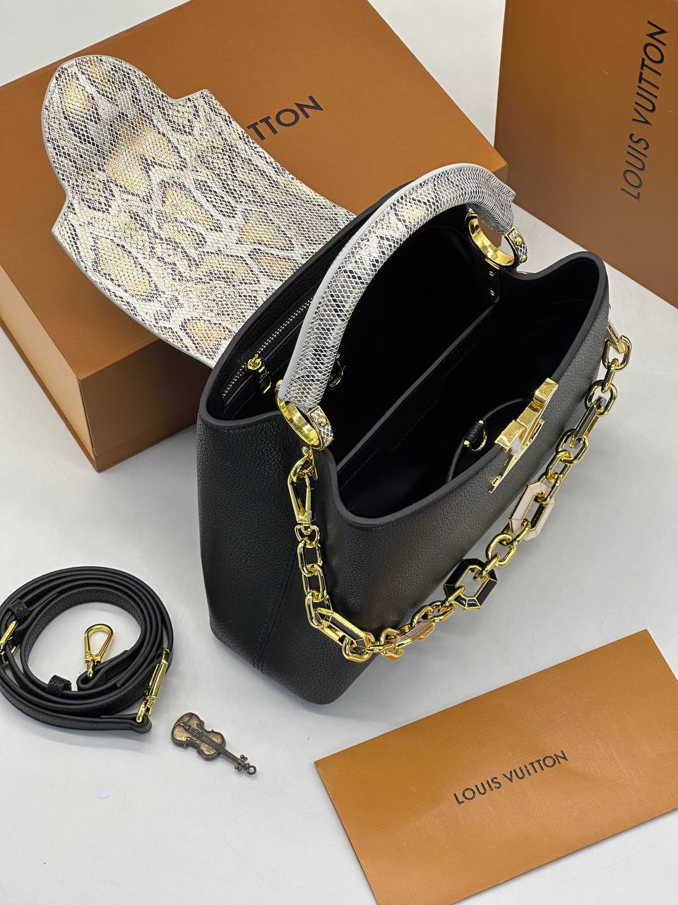 Сумка Louis Vuitton 111 - b2176