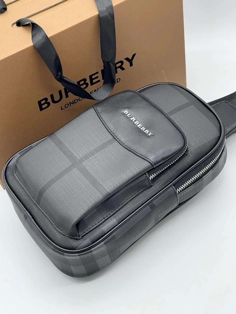 Сумка BURBERRY - b4757