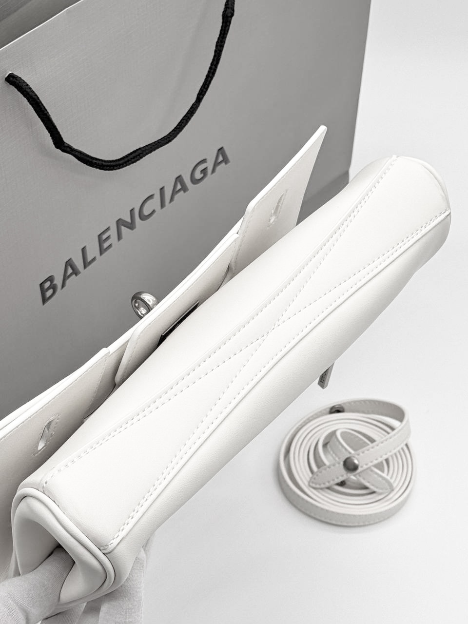 BALENCIAGA 1 - b6131