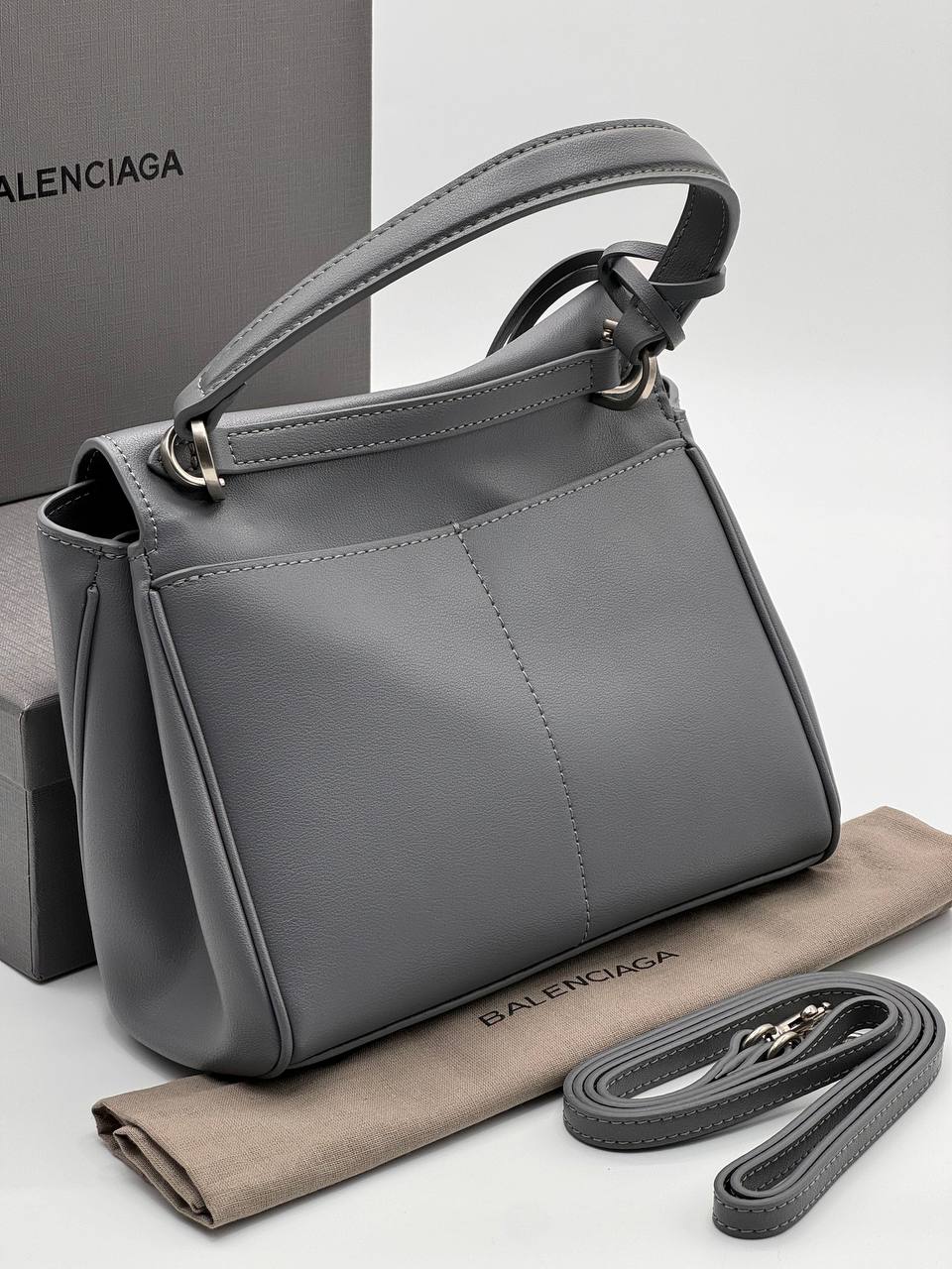 BALENCIAGA 6 - b6290