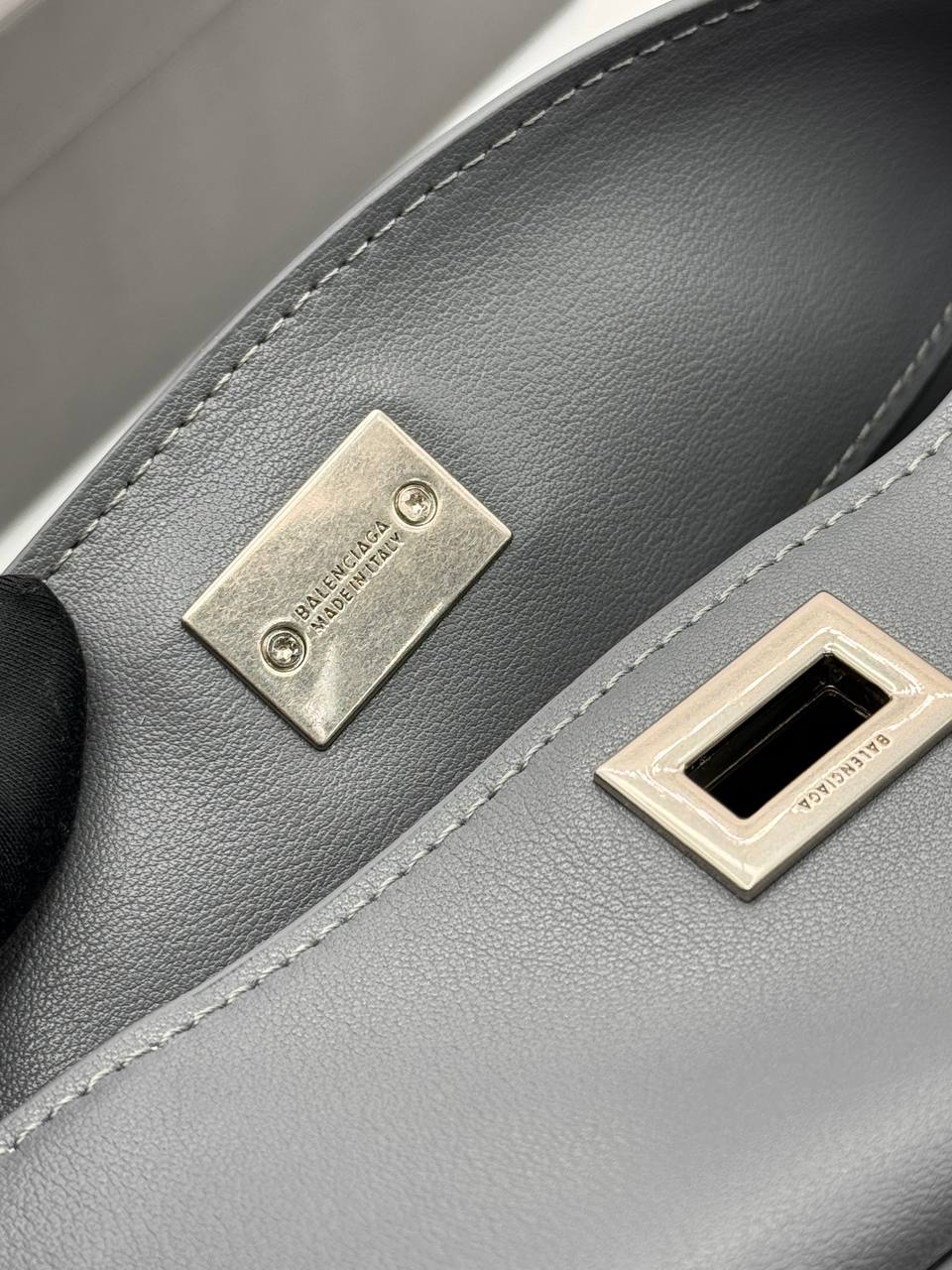 BALENCIAGA 6 - b6290