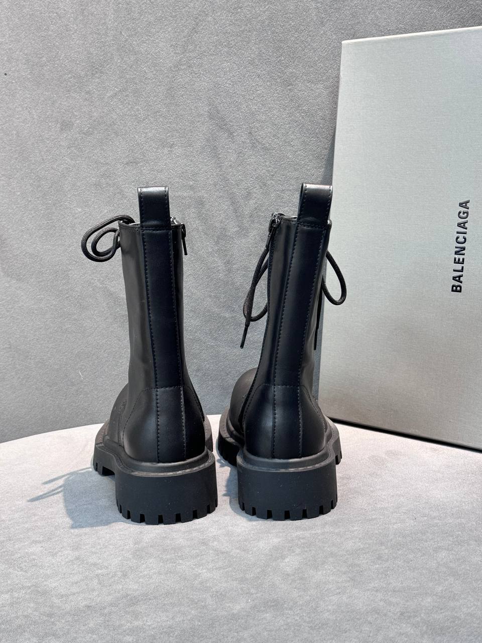 BALENCIAGA 2 - b6826