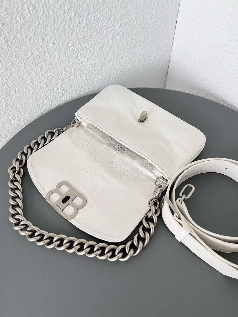 BALENCIAGA 6 - b6868