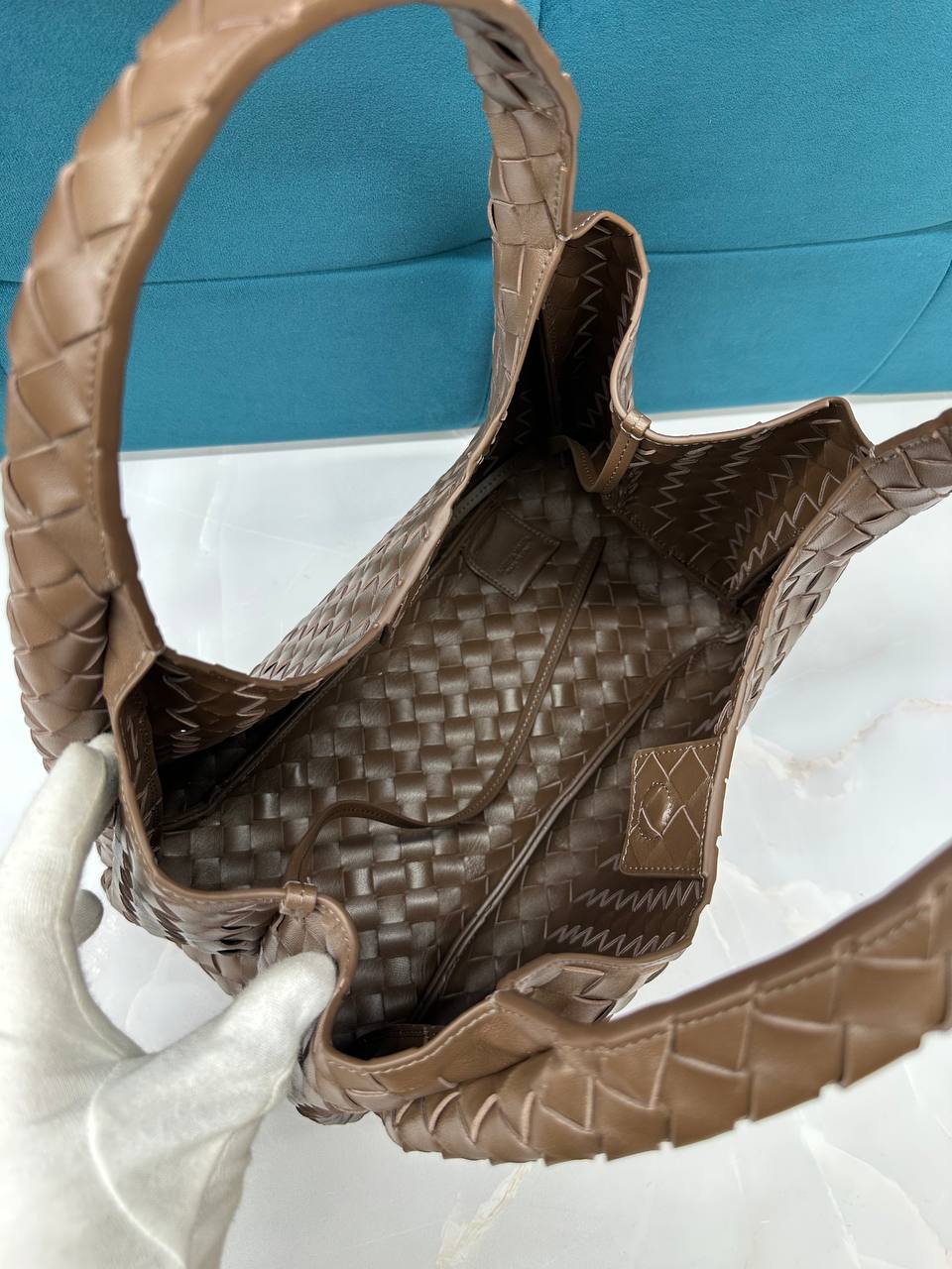 Bottega Veneta 11 - b6870